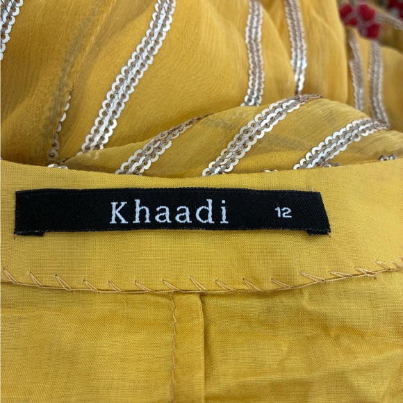 Embroidered Silk Boho Top with Tassels Size 12 - Picture 8 of 13